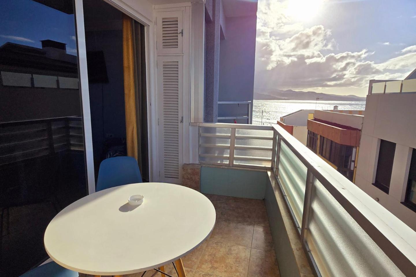 Casita Canaria Playa Beachfront Access & Lateral Ocean View With Terrace Las Palmas de Gran Canaria Eksteriør billede