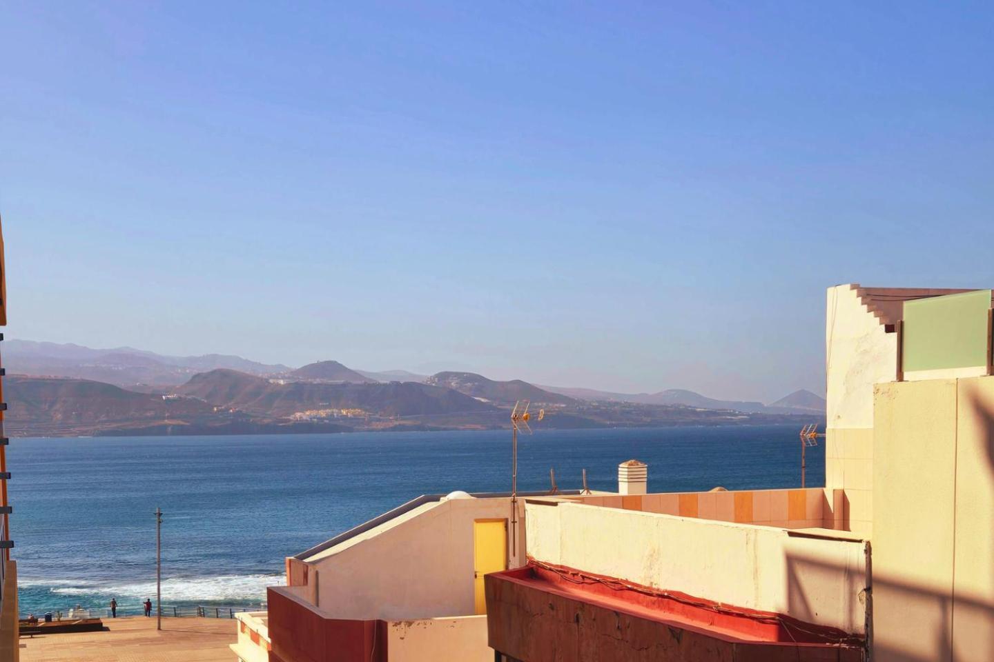 Casita Canaria Playa Beachfront Access & Lateral Ocean View With Terrace Las Palmas de Gran Canaria Eksteriør billede